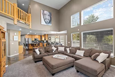 288 S Hillside Dr, Elk Ridge, UT 84651 - Photo 7