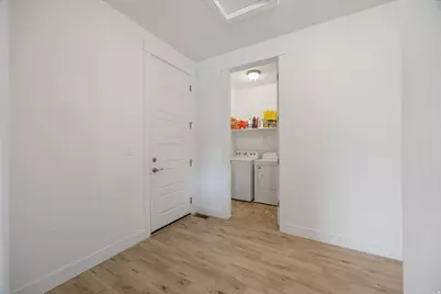 171 E 580 N, Vineyard, UT 84058 - Photo 11