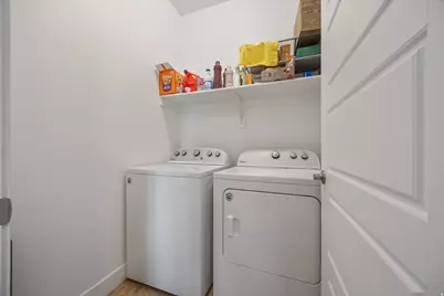 171 E 580 N, Vineyard, UT 84058 - Photo 17