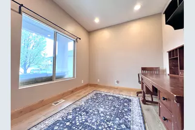 1918 W Woodview Dr S, Lehi, UT 84048 - Photo 9