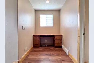 1918 W Woodview Dr S, Lehi, UT 84048 - Photo 15
