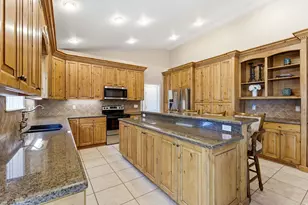 5169 W Rock Ridge Ln, West Jordan, UT 84081 - Photo 15