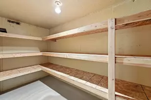 5169 W Rock Ridge Ln, West Jordan, UT 84081 - Photo 49