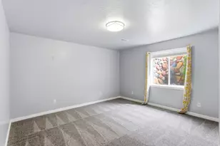 5169 W Rock Ridge Ln, West Jordan, UT 84081 - Photo 47