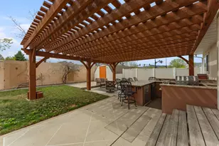 5169 W Rock Ridge Ln, West Jordan, UT 84081 - Photo 51