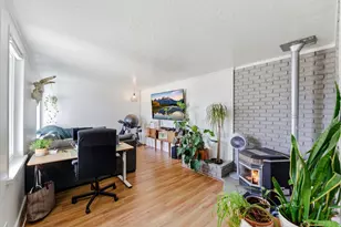 8523 S 1430 E, Sandy, UT 84093 - Photo 19