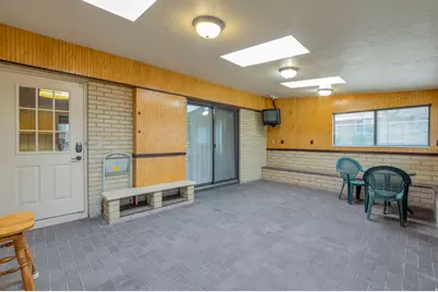 3054 E 3175 S, Salt Lake City, UT 84109 - Photo 7