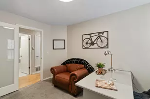 1498 E Foxboro Dr, Salt Lake City, UT 84106 - Photo 17