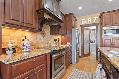 975 E 715 S, Genola, UT 84655 - Photo 17