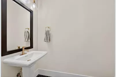 11524 S Silver Pond Dr, South Jordan, UT 84009 - Photo 17