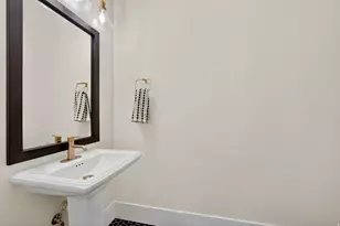 11524 S Silver Pond Dr, South Jordan, UT 84009 - Photo 17