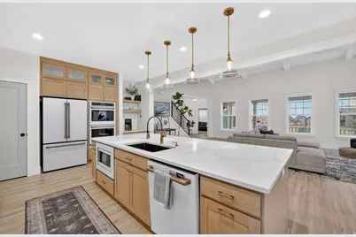 11524 S Silver Pond Dr, South Jordan, UT 84009 - Photo 9