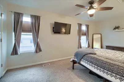 5092 S 1800 W, Roy, UT 84067 - Photo 9