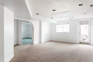 3551 S Huntington Dr, Bountiful, UT 84010 - Photo 23