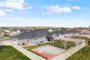 813 S 270 E, Nephi, UT 84648 - Photo 31