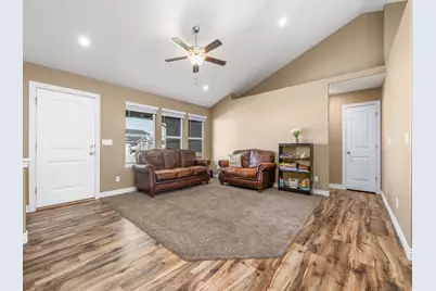 813 S 270 E, Nephi, UT 84648 - Photo 9