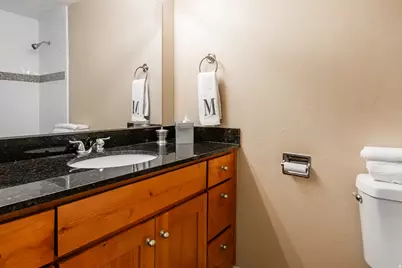 2156 S Elaine Dr, Bountiful, UT 84010 - Photo 21