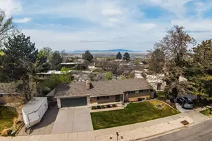 2156 S Elaine Dr, Bountiful, UT 84010 - Photo 37