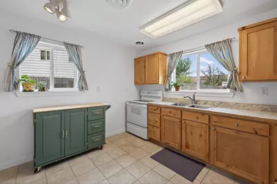 430 Ute Cir, Moab, UT 84532 - Photo 11