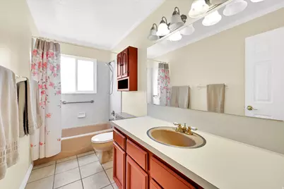 437 E 1200 N, Layton, UT 84041 - Photo 17