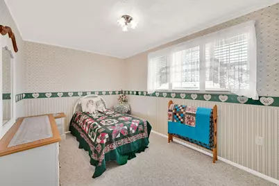 437 E 1200 N, Layton, UT 84041 - Photo 21