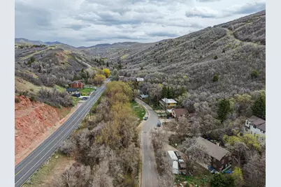 6030 E Red Hill Ln, Salt Lake City, UT 84108 - Photo 31