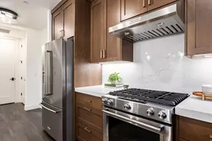 2250 E Murray Holladay Rd, Holladay, UT 84117 - Photo 15