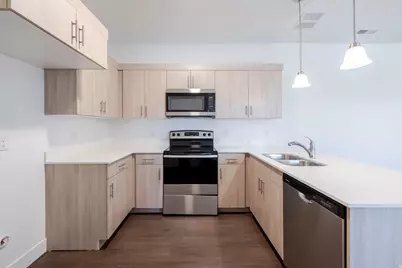 4727 S 690 W #W301, Mapleton, UT 84664 - Photo 11
