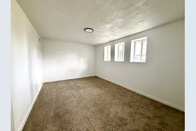 654 W 550 N, Clearfield, UT 84015 - Photo 21