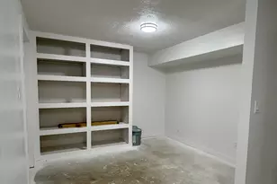 654 W 550 N, Clearfield, UT 84015 - Photo 25