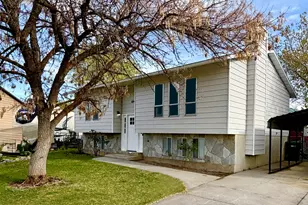 654 W 550 N, Clearfield, UT 84015 - Photo 3