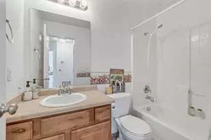 474 W Pumpkin Patch Dr, Saratoga Springs, UT 84045 - Photo 17