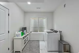 11708 S Silver Pond Dr, South Jordan, UT 84009 - Photo 31