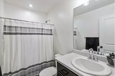 11708 S Silver Pond Dr, South Jordan, UT 84009 - Photo 27