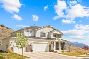 7282 N Golden Summit Dr, Eagle Mountain, UT 84005 - Photo 3