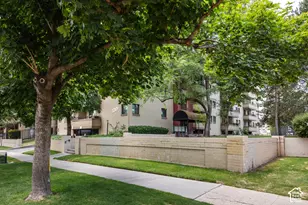 530 S 400 E, Salt Lake City, UT 84111 - Photo 41