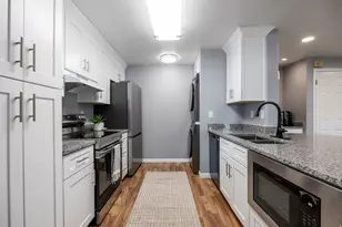 530 S 400 E, Salt Lake City, UT 84111 - Photo 13