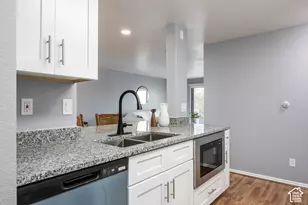 530 S 400 E, Salt Lake City, UT 84111 - Photo 9