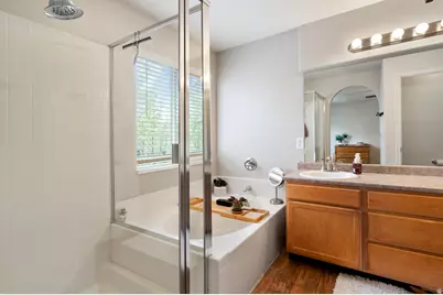 991 W Oldham Dr N, North Salt Lake, UT 84054 - Photo 17