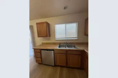 1385 S 675 E, Vernal, UT 84078 - Photo 7