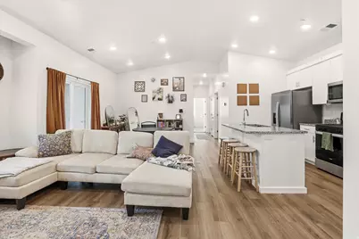 462 W 40 S #K302, Providence, UT 84332 - Photo 5