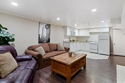 282 E 650 N, Bountiful, UT 84010 - Photo 17