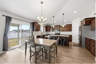 2267 W 2855 S, West Haven, UT 84401 - Photo 5