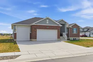 2267 W 2855 S, West Haven, UT 84401 - Photo 25