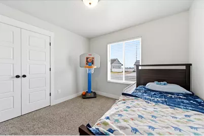 2267 W 2855 S, West Haven, UT 84401 - Photo 15