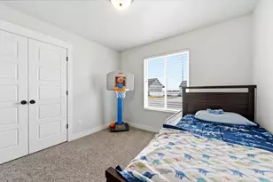 2267 W 2855 S, West Haven, UT 84401 - Photo 15