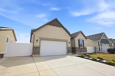 6158 N Boulter Peak Ln, Eagle Mountain, UT 84005 - Photo 3