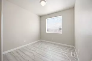 6158 N Boulter Peak Ln, Eagle Mountain, UT 84005 - Photo 17