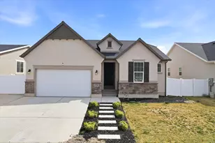 6158 N Boulter Peak Ln, Eagle Mountain, UT 84005 - Photo 5