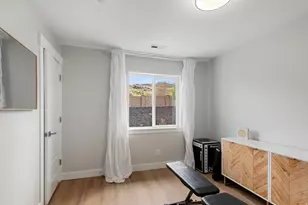 572 E Rockwell Vis, Draper, UT 84020 - Photo 21